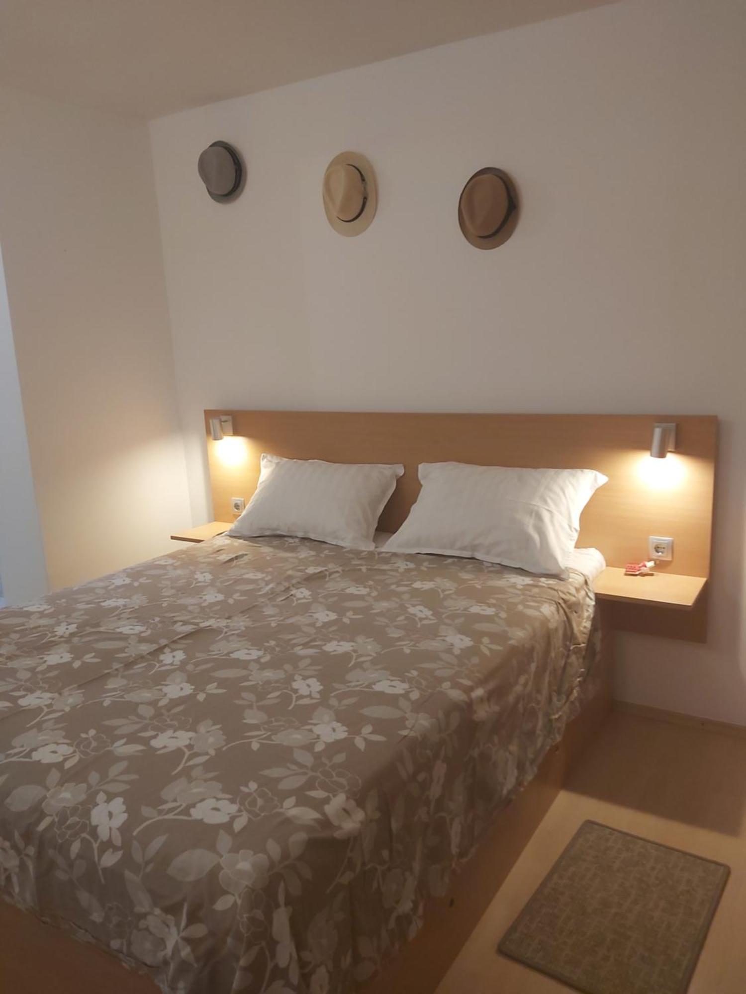 Apartman Luce With Shared Pool ซาดาร์ ภายนอก รูปภาพ